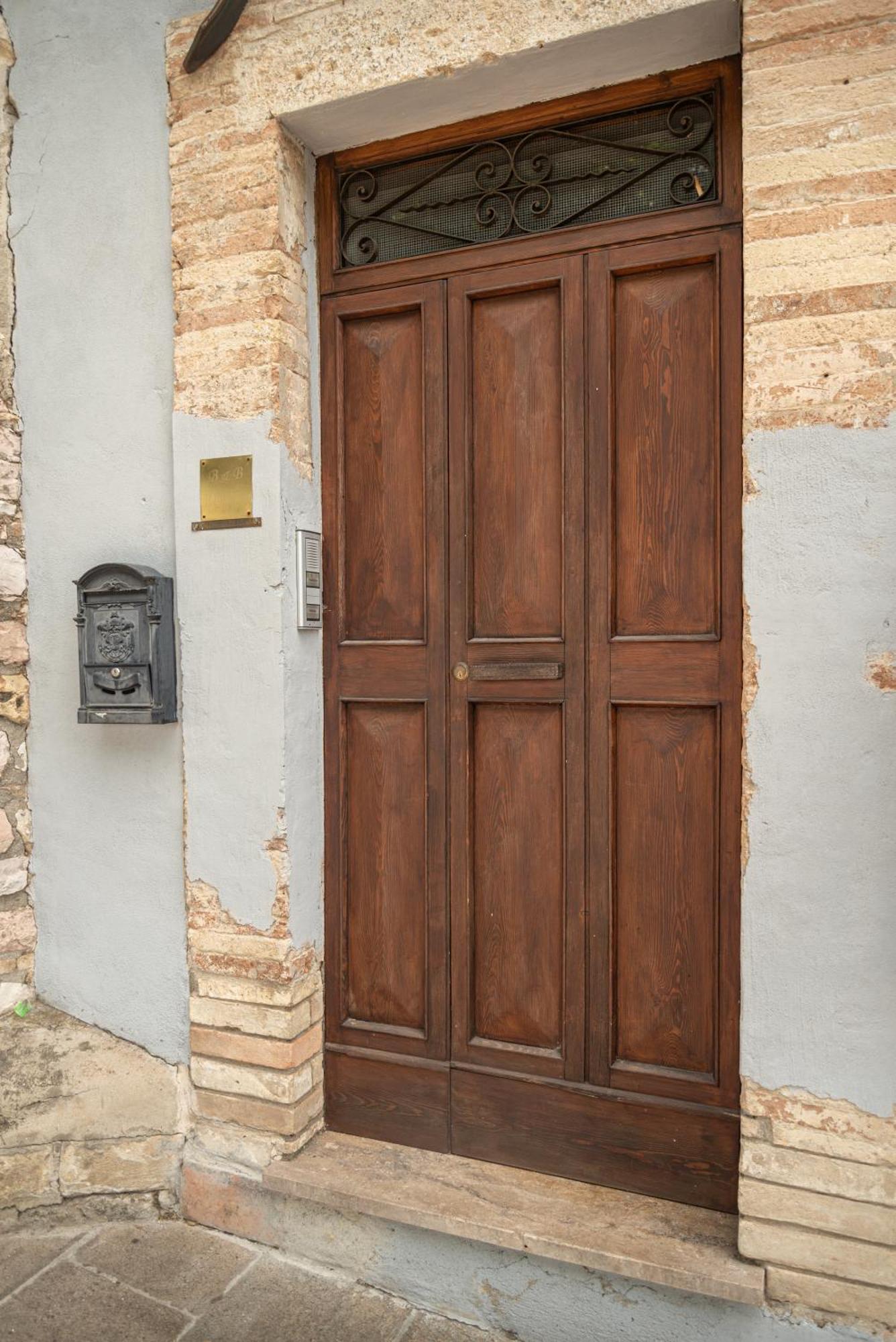 B&B Il Chiostro Assisi Exteriör bild