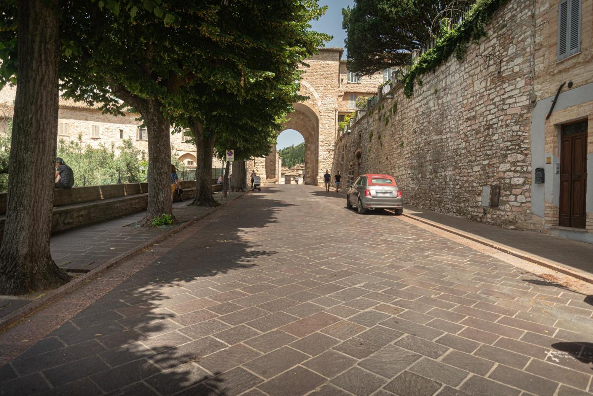 B&B Il Chiostro Assisi Exteriör bild