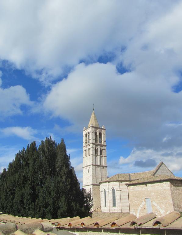 B&B Il Chiostro Assisi Exteriör bild
